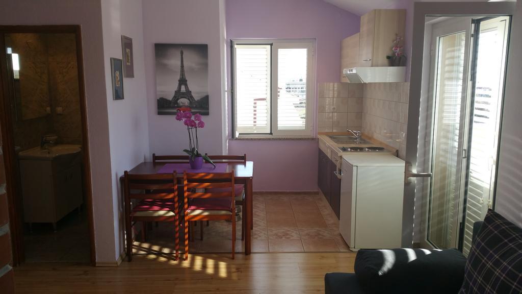 Apartments Roncevic Zadar Rom bilde